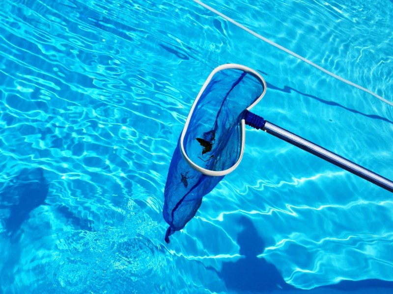 Συντήρηση πισίνας
